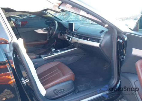 2018 Audi A5 2.0T Premium z USA, uszkodzony, nr VIN WAUBNCF52JA119840